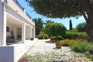 villa à la vente -   66740  SAINT GENIS DES FONTAINES, surface 162 m2 vente villa - UBI357357124